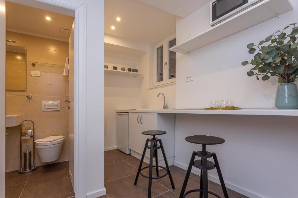 X Boutique Marinac Studio Apartments & Rooms Sibenik Luaran gambar
