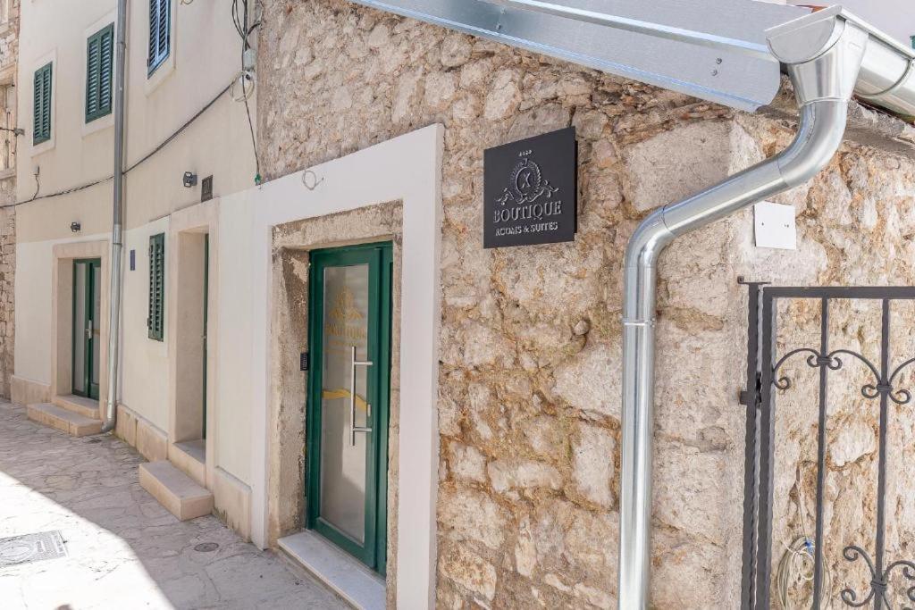 X Boutique Marinac Studio Apartments & Rooms Sibenik Luaran gambar
